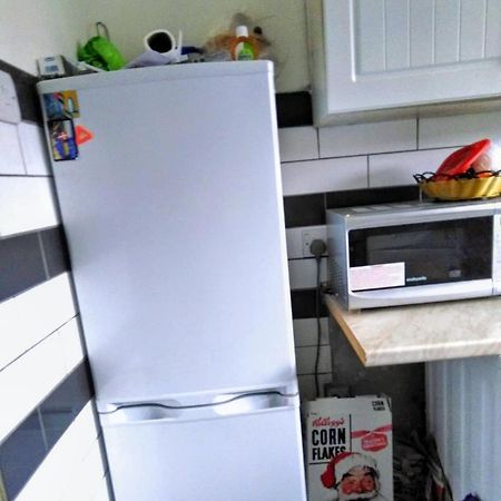 Comfortable Double Bedroom In London Hornchurch Luaran gambar